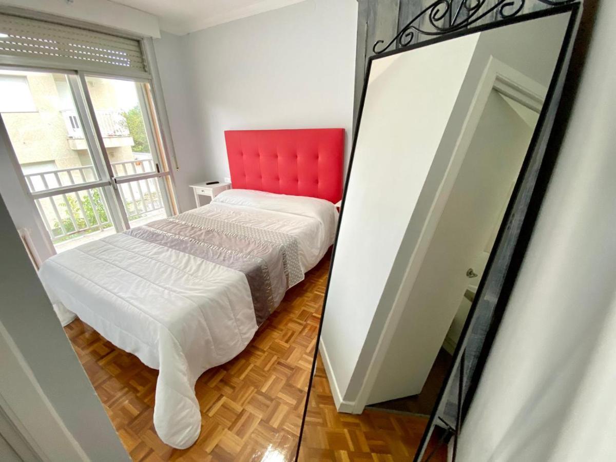 Garden Lodge Hostal Evencio Ribadavia Bagian luar foto